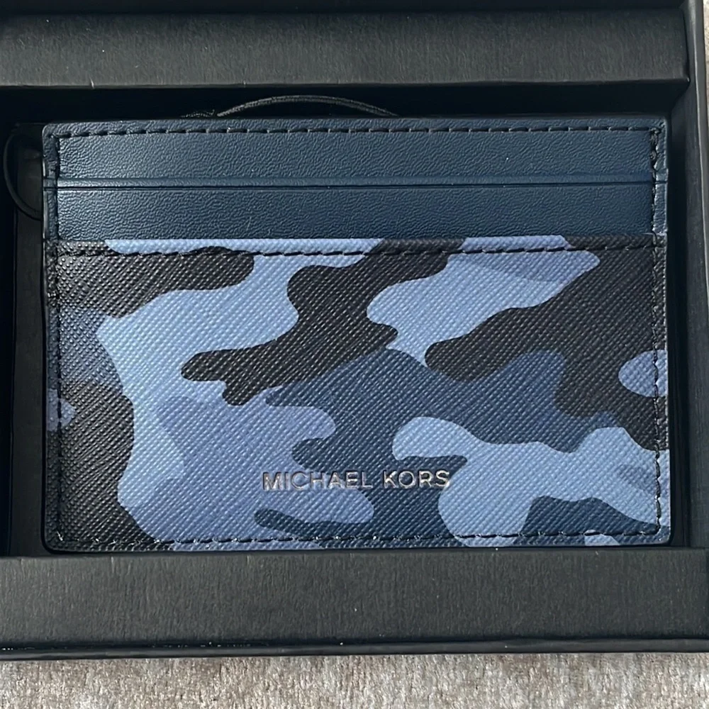 Brand New Michael Kors Admiral Blue Camo Card Holder Case & Key Fob Ring Set